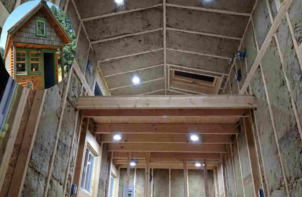 are tiny houses insulated