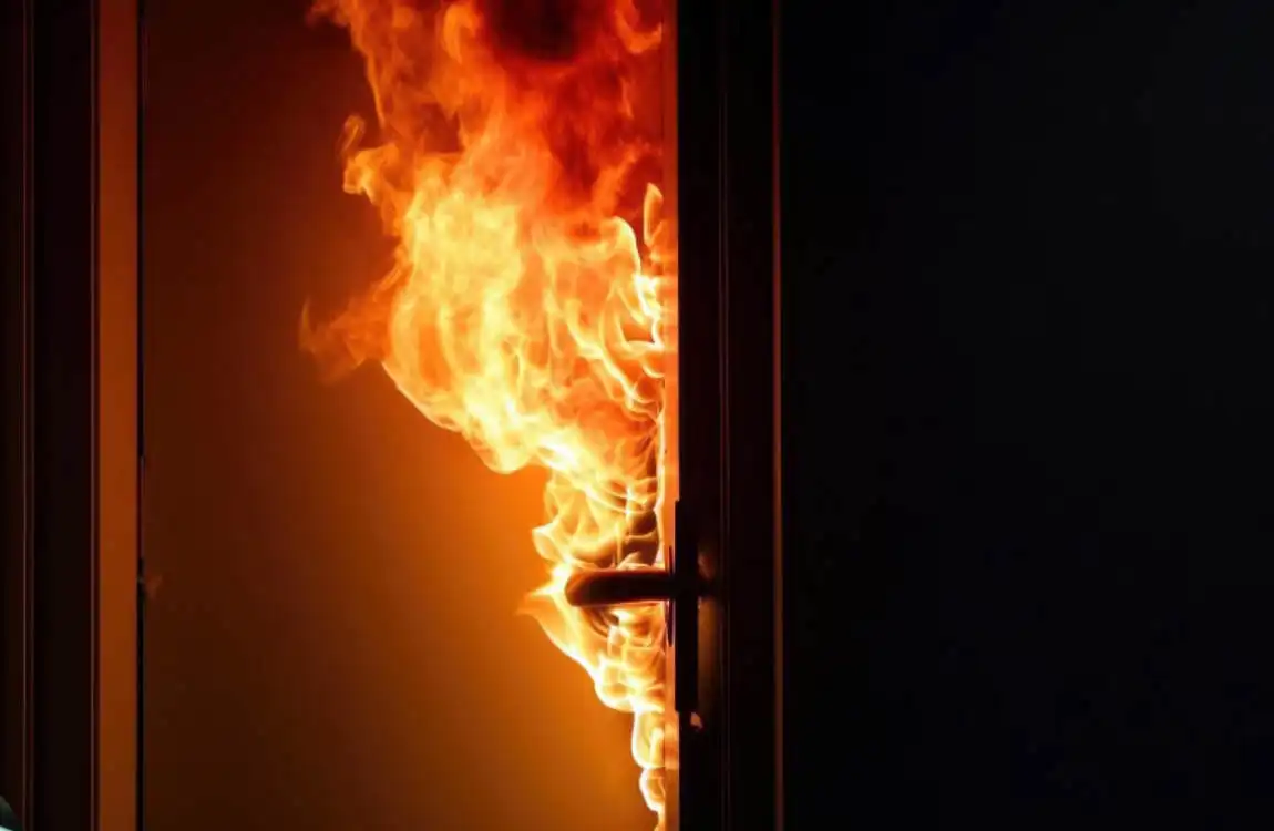 are fire doors required in houses